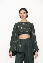 Sauce-Diente-De-Leon-Musgo-Embroidered-Cropped-Top-11257